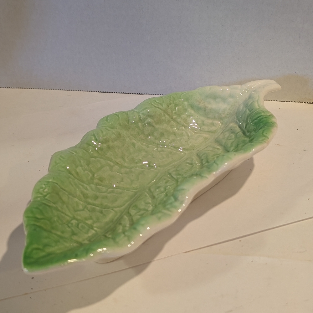 Royal Winton Green Lettuce Leaf Plate, Majolica Pottery Cabbage Leaf.